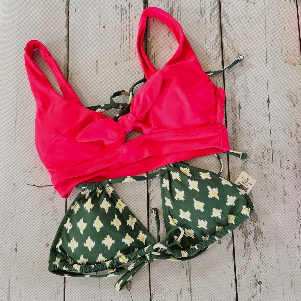 Sz XS Aerie Bundle Hot Pink & Forest Green Bikini Tops NWT